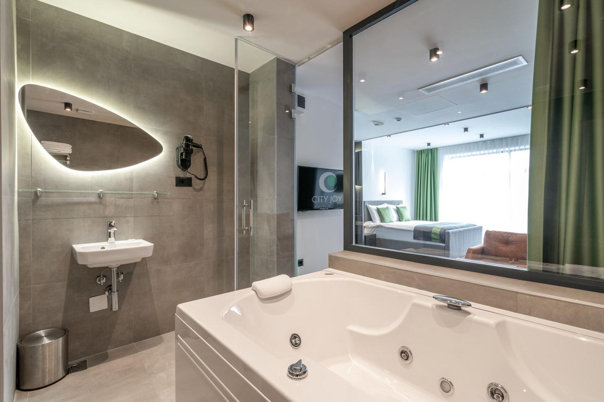 City Joy - Sports Center Tasmajdan Belgrade Room photo